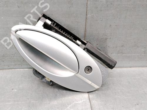 Used Front left exterior door handle Front left exterior door handle 39237385 39237385