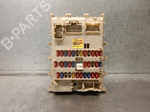 Used Fuse box Fuse box NISSAN ALMERA II (N16) 2.2 Di (110 hp) 40595830 40595830