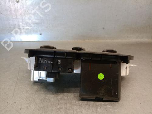 Climate control FORD C-MAX II (DXA/CB7, DXA/CEU) 1.6 TDCi | BP36051011I5 - Image 4