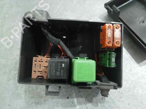 Used Fuse box OPEL ASTRA G Hatchback (T98) 2.0 DI (F08, F48) (82 hp) 2121998