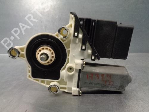 Used Right rear window motor VW GOLF IV (1J1) 1.9 TDI (90 hp) 12056740