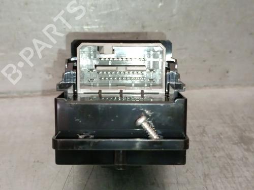 Right front window switch HONDA HR-V (RU) 1.6 i-DTEC (RU8) | BP36801069I26 - Image 4