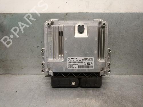 Used Engine control unit (ECU) PEUGEOT 308 III (FB_, FH_, FP_, F3_, FM_) BlueHDi 130 (FBYHZL, FBYHZT) (131 hp) 25243706