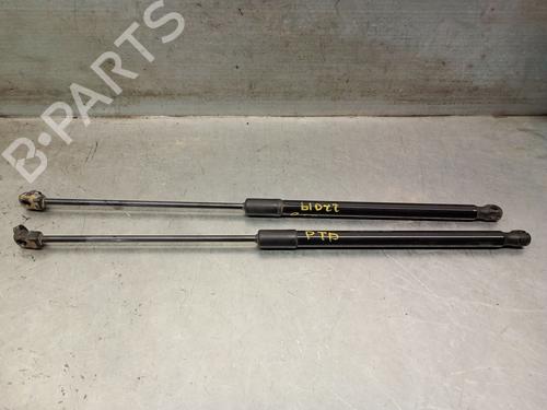 Used Tailgate lift support OPEL ASTRA K Sports Tourer (B16) 1.2 Turbo (35) (145 hp) 25235740