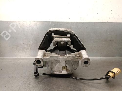 Used Engine mount AUDI A6 C7 Avant (4G5, 4GD) 3.0 TDI (204 hp) 28144062
