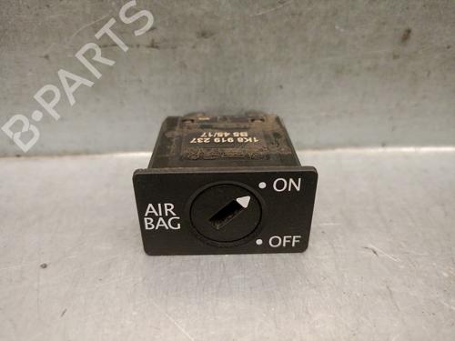 Used Switch Switch VW AMAROK (2HA, 2HB, S1B, S6B, S7A, S7B, AGD) 3.0 TDI 4motion (204 hp) 36074849 36074849