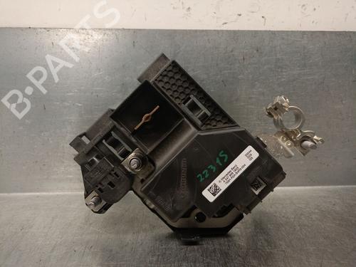 Used Fuse box MERCEDES-BENZ CLA Shooting Brake (X118) CLA 200 (118.687) (163 hp) 25240234