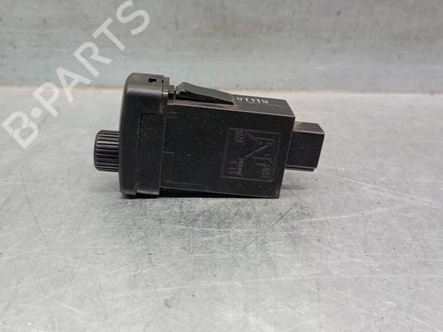 Headlight switch KIA SHUMA I (FB) 1.5 i 16V (AFB242) | BP30576706I24 