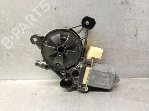 Used Left rear window motor VW TOURAN (5T1) 1.4 TSI (150 hp) 30772805