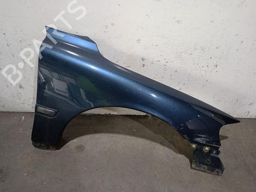 Parafango anteriore destro Parafango anteriore destro VOLVO S60 I (384) 2.5 T (210 hp) 37403161 37403161
