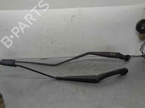 Used Front windshield wiper arm CITROËN NEMO Box Body/MPV (AA_) 1.4 HDi (68 hp) 29505879