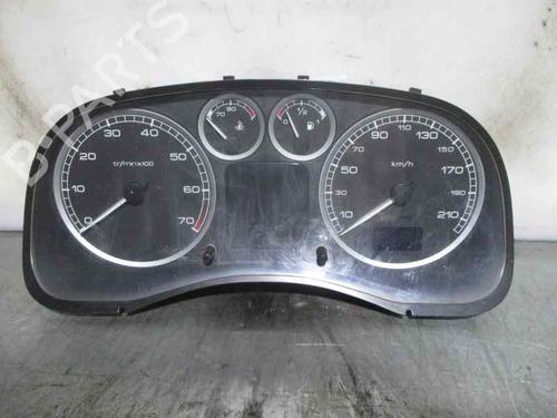 Used Instrument cluster PEUGEOT 307 (3A/C) 1.6 16V (109 hp) 5223582