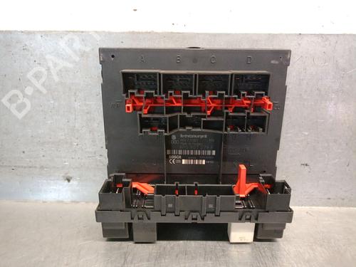 Used Fuse box AUDI A3 (8P1) 2.0 TDI 16V (140 hp) 30458661