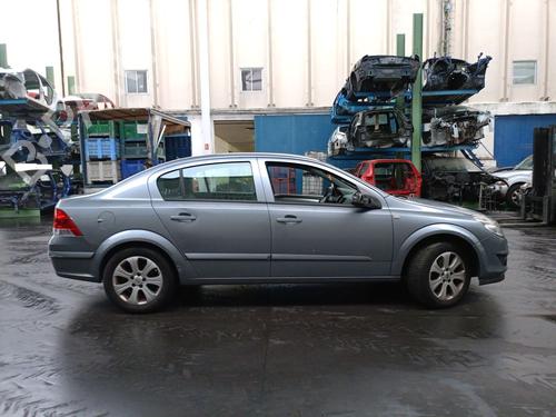 Rear right seatbelt OPEL ASTRA H (A04) 1.6 (L48) | BP32338407I28 