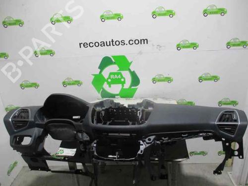 Dashboard TOYOTA CELICA Coupe (_T23_) 1.8 16V VT-i (ZZT230_, ZZT230) | BP2080374C46 