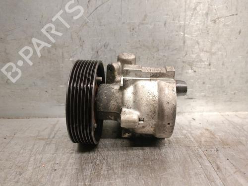 Used Steering pump RENAULT ESPACE IV (JK0/1_) 2.2 dCi (JK0H) (150 hp) 30775875