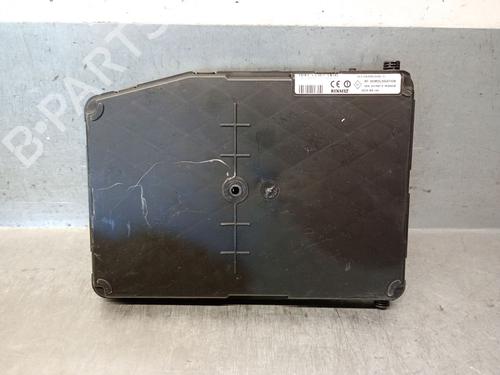Used Fuse box Fuse box 35980497 35980497