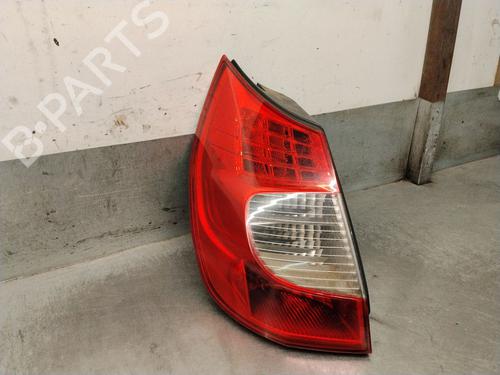 left-taillight-renault-grand-scenic-ii-jm01_-2004-2005-2006-2007-2008-2009-37992194 main image