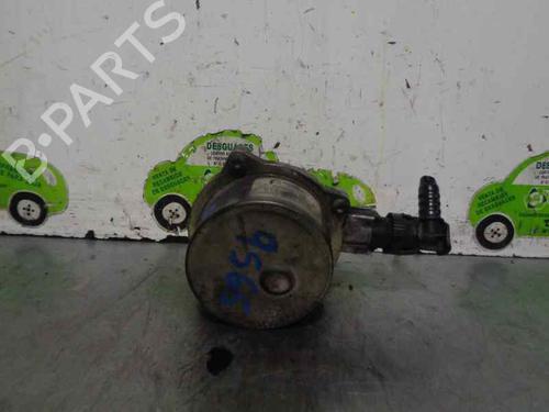 Used Vacuum pump RENAULT CLIO II (BB_, CB_) 1.5 dCi (B/CB08) (82 hp) 4658658