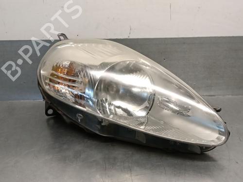 Used Right headlight FIAT GRANDE PUNTO (199_) 1.3 D Multijet (199.AXD11, 199.AXD1A, 199.AXD1B,... (90 hp) 30393446