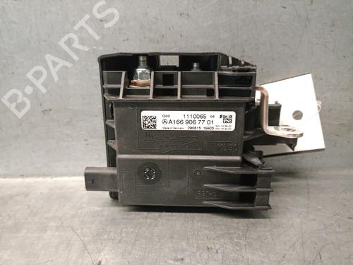 Used Fuse box MERCEDES-BENZ GLE (W166) 250 d 4-matic (166.004) (204 hp) 32396032
