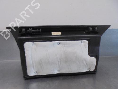 Used Glove box KIA SPORTAGE IV (QL, QLE) 1.7 CRDi (116 hp) 14913927
