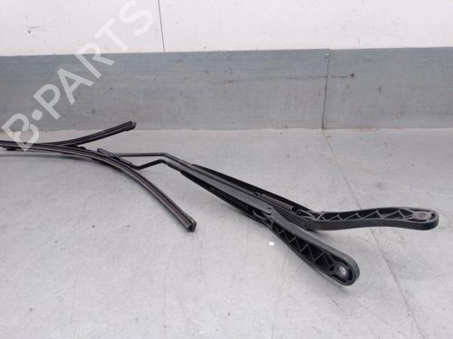 Front windshield wiper arm FORD TRANSIT COURIER B460 Box Body/MPV 1.5 TDCi | BP32059957C143
