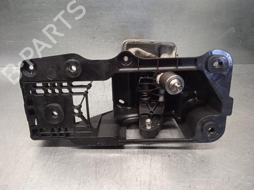 Gear lever RENAULT LAGUNA III (BT0/1) 1.5 dCi (BT00, BT0A, BT0T, BT1J) | BP11249821M90 