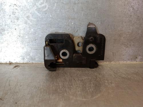 Used Tailgate lock FORD FIESTA V (JH_, JD_) 1.4 TDCi (68 hp) 27357278