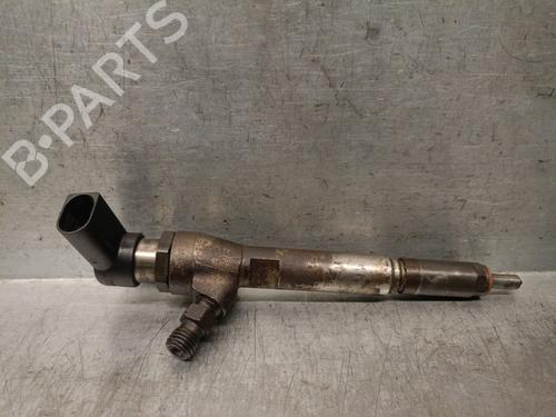 Spreder / Dyse RENAULT GRAND SCÉNIC II (JM0/1_) 1.5 dCi (JM1E) (106 hp) 31052431