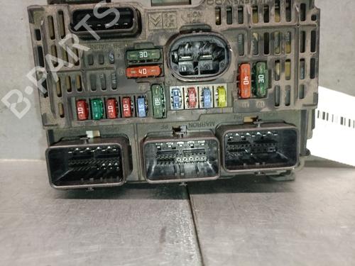 Fuse box CITROËN C4 I (LC_) 2.0 HDi | BP32443019E1