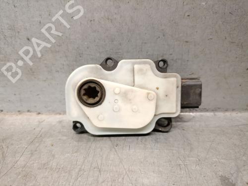 Used Electronic module DACIA DUSTER (HM_) 1.5 dCi 115 4x4 (HMAD) (116 hp) 32138449