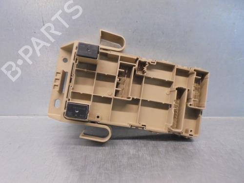 Used Fuse box SUBARU LEGACY V Estate (BR) 2.0 D AWD (150 hp) 15653925