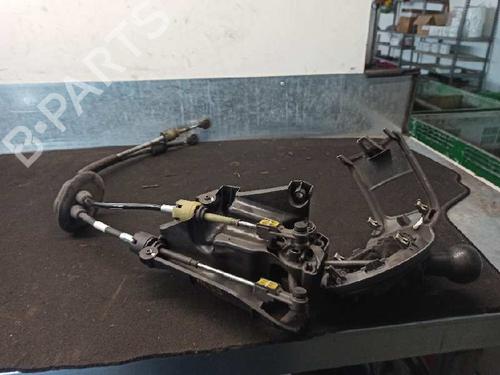 Gear lever PEUGEOT PARTNER Box Body/MPV 1.6 HDi 16V | BP7447298M90 