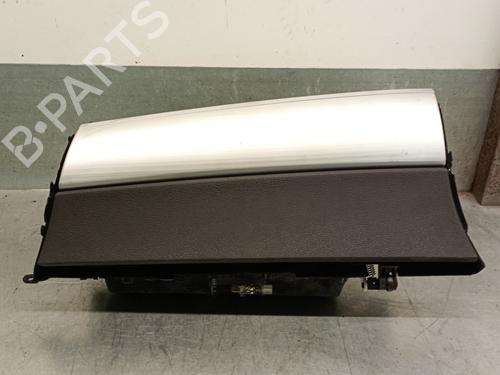 Porta-luvas BMW X6 (E71, E72) xDrive 35 d (286 hp) 32109338