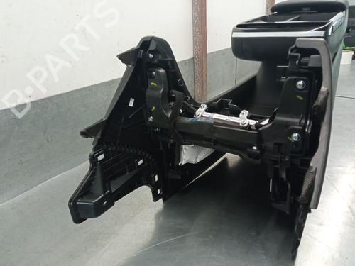 Middle console HYUNDAI TUCSON (TL, TLE) 2.0 CRDi All-wheel Drive | BP28070752I22 