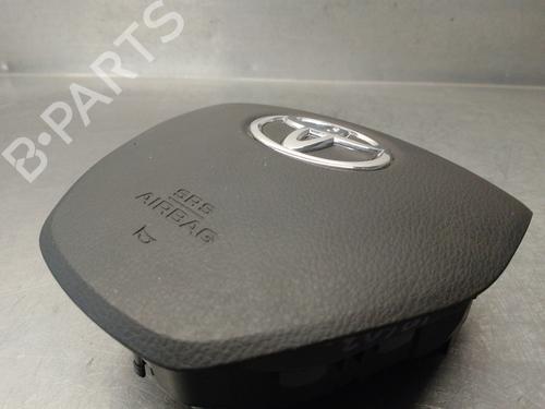 Driver airbag TOYOTA AURIS (_E18_) 1.8 Hybrid (ZWE186_, ZWE186R) | BP15468647C9 