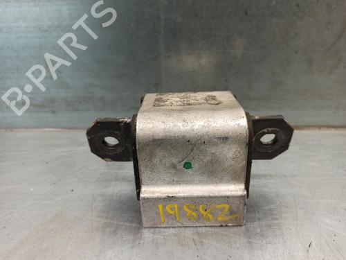 Support de moteur MERCEDES-BENZ SPRINTER 3,5-t Van (B906) 313 CDI (906.631, 906.633, 906.635, 906.637) (129 hp) 17002073