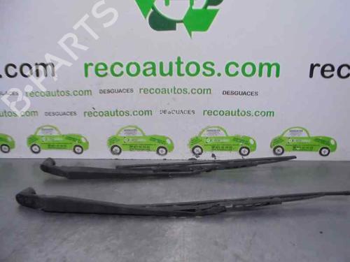 Used Front windshield wiper arm MITSUBISHI PAJERO PININ I (H6_W, H7_W) 1.8 (H76W, H66W) (114 hp) 3472718