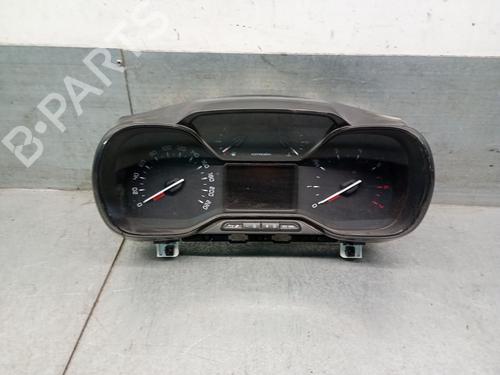 Used Instrument cluster Instrument cluster CITROËN C3 III (SX) 1.2 VTi 82 (82 hp) 33887517 33887517