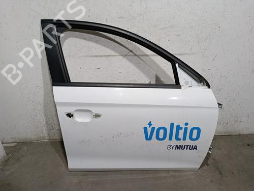 Used Right front door OPEL CORSA F (P2JO) CORSA-e (68) (136 hp) 26002254