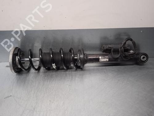 Used Right rear shock absorber BMW 5 (G30, F90) 520 d Mild-Hybrid xDrive (190 hp) 11938844