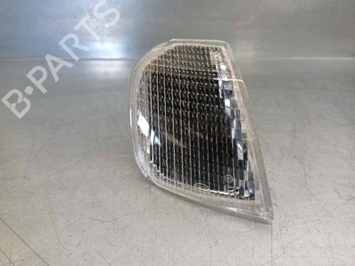 Used Right front indicator Right front indicator 13073711 13073711