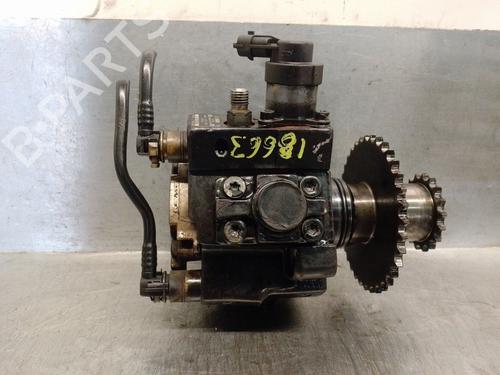 Used Injection pump HYUNDAI H-1 / STAREX Bus (A1) 2.5 CRDi (140 hp) 15180243