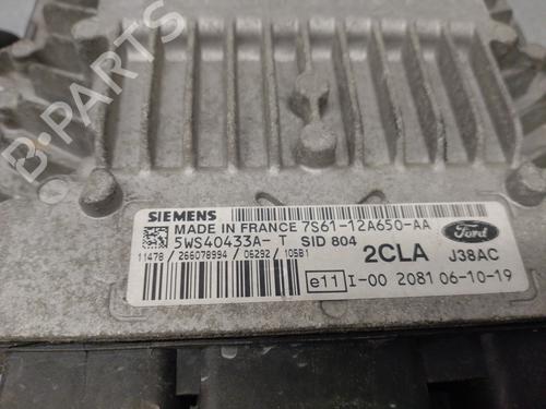 Engine control unit (ECU) FORD FIESTA V (JH_, JD_)  | BP17189766M57 