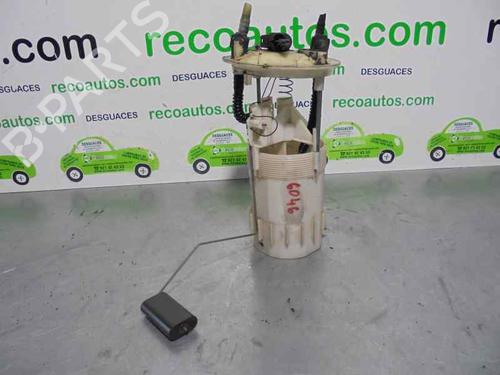 Used Fuel pump RENAULT MASTER II Van (FD) 2.5 dCi (120 hp) 4868962