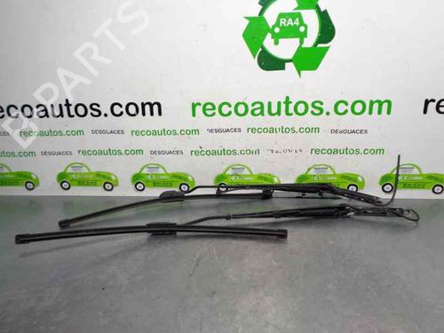 Front windshield wiper arm GMC SAVANA 1500 Standard Passenger Van  | BP22984457C143 