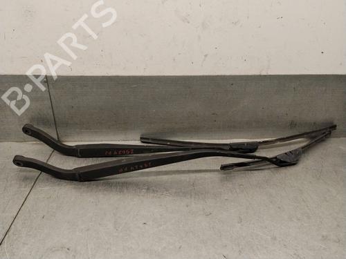 front-windshield-wiper-arm-opel-antara-a-l07-2006-2007-2008-2009-2010-2011-2012-2013-2014-2015-2016-2017-36140698 main image