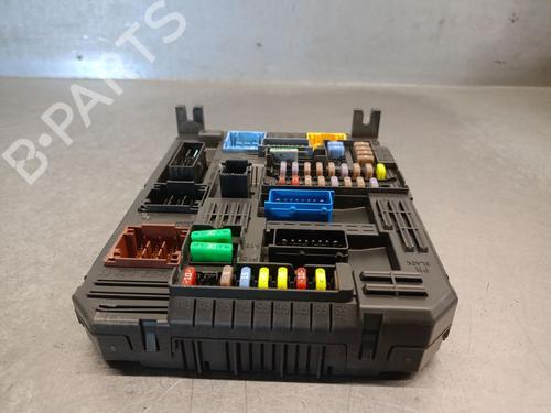 Fuse box CITROËN C4 CACTUS 1.2 THP 110 | BP35895981E1 - Image 3