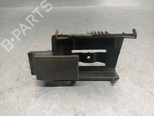 Used Front left interior door handle RENAULT RAPID Box Body/MPV (F40_, G40_) 1.2 (54 hp) 9256677